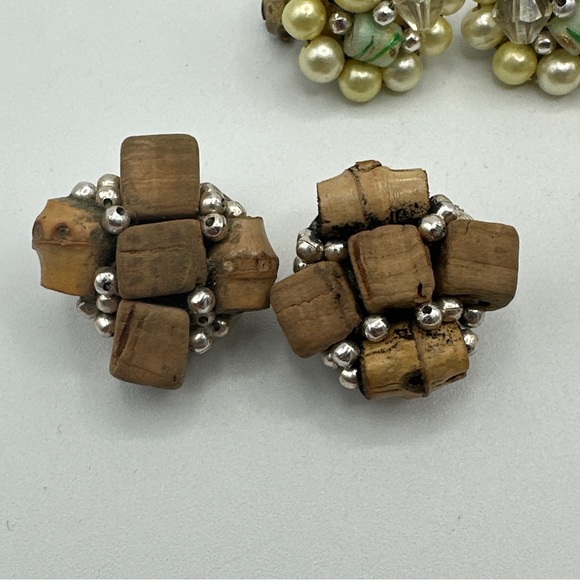 Vintage Lot Earrings Clip On Japan #425 - Picture 8 of 8